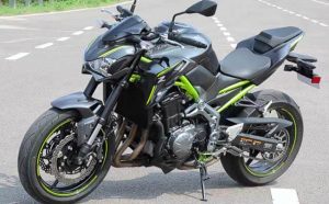 Kawasaki Pamerkan Z900 RS Dengan Warna Baru