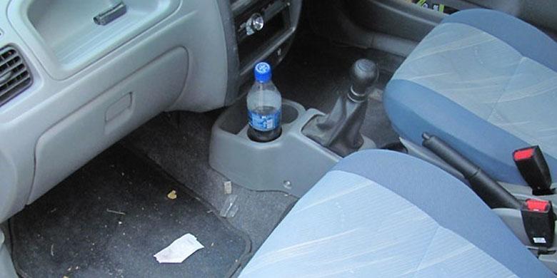 Inilah Cara Benar Merawat Kabin Mobilmu Agar Tidak Jadi Sarang Serangga!